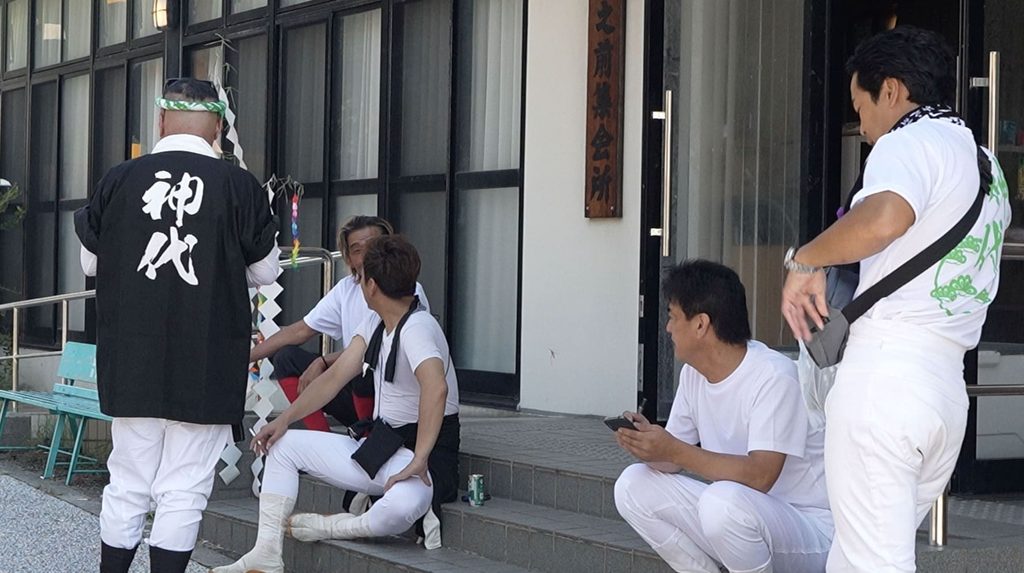 お祭り前の男性陣