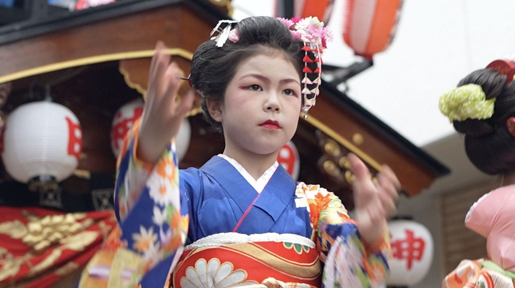 子供お踊り子さん